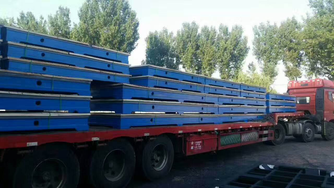 南昌大批鑄鐵平臺發貨